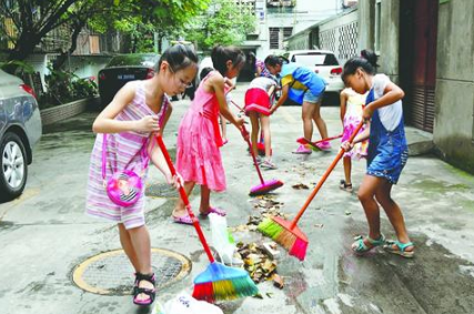 小学生放暑假要不要上补习班20213