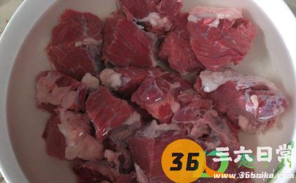 牛肉怎么清洗才没有血水味1